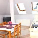 Dom Na Wzgorzu Gardenia فندق مبيت وإفطار 3*