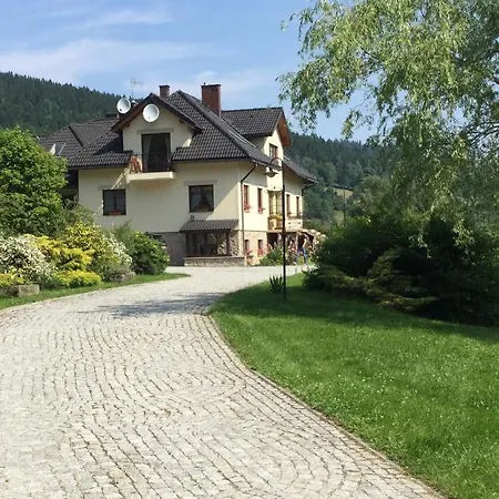 Bed and breakfast Dom Na Wzgórzu Gardenia Stronie Śląskie