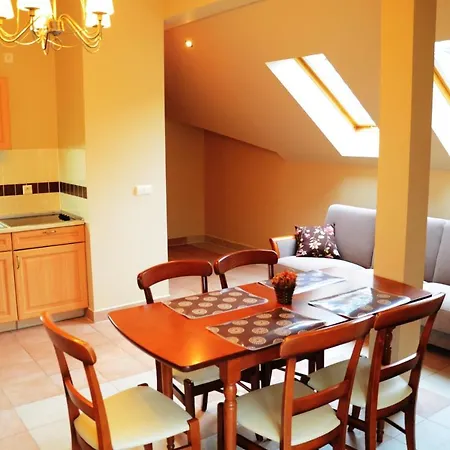 Bed and breakfast Dom Na Wzgórzu Gardenia Stronie Śląskie