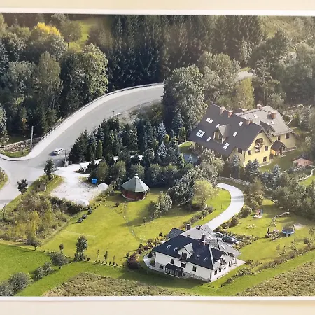 Dom Na Wzgorzu Gardenia Frühstückspension 3*