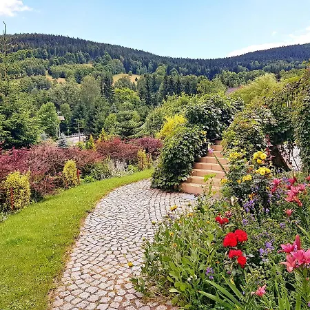 Dom Na Wzgorzu Gardenia Frühstückspension