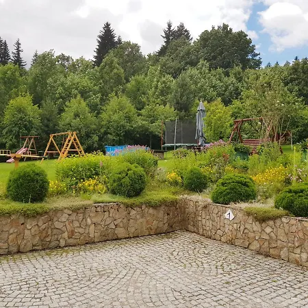 Bed and breakfast Dom Na Wzgórzu Gardenia 3*