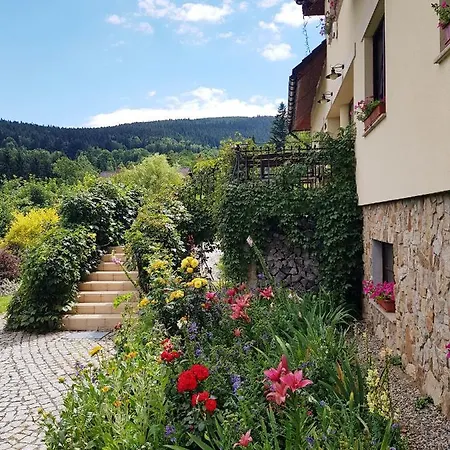 Bed and breakfast Dom Na Wzgórzu Gardenia