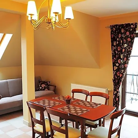 Bed and breakfast Dom Na Wzgórzu Gardenia Stronie Śląskie