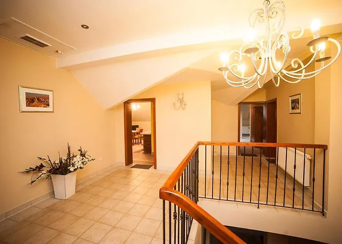 Dom Na Wzgorzu Gardenia Bed & Breakfast 3*