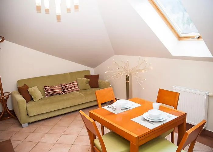 Dom Na Wzgorzu Gardenia Bed & Breakfast Stronie Śląskie