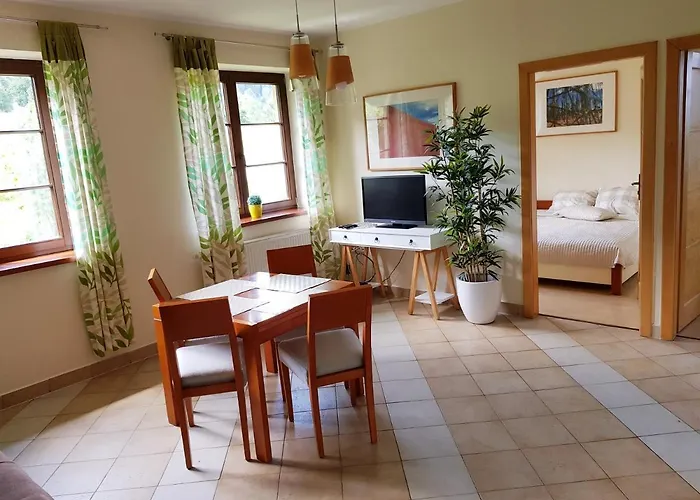 Dom Na Wzgorzu Gardenia Bed & Breakfast Stronie Śląskie